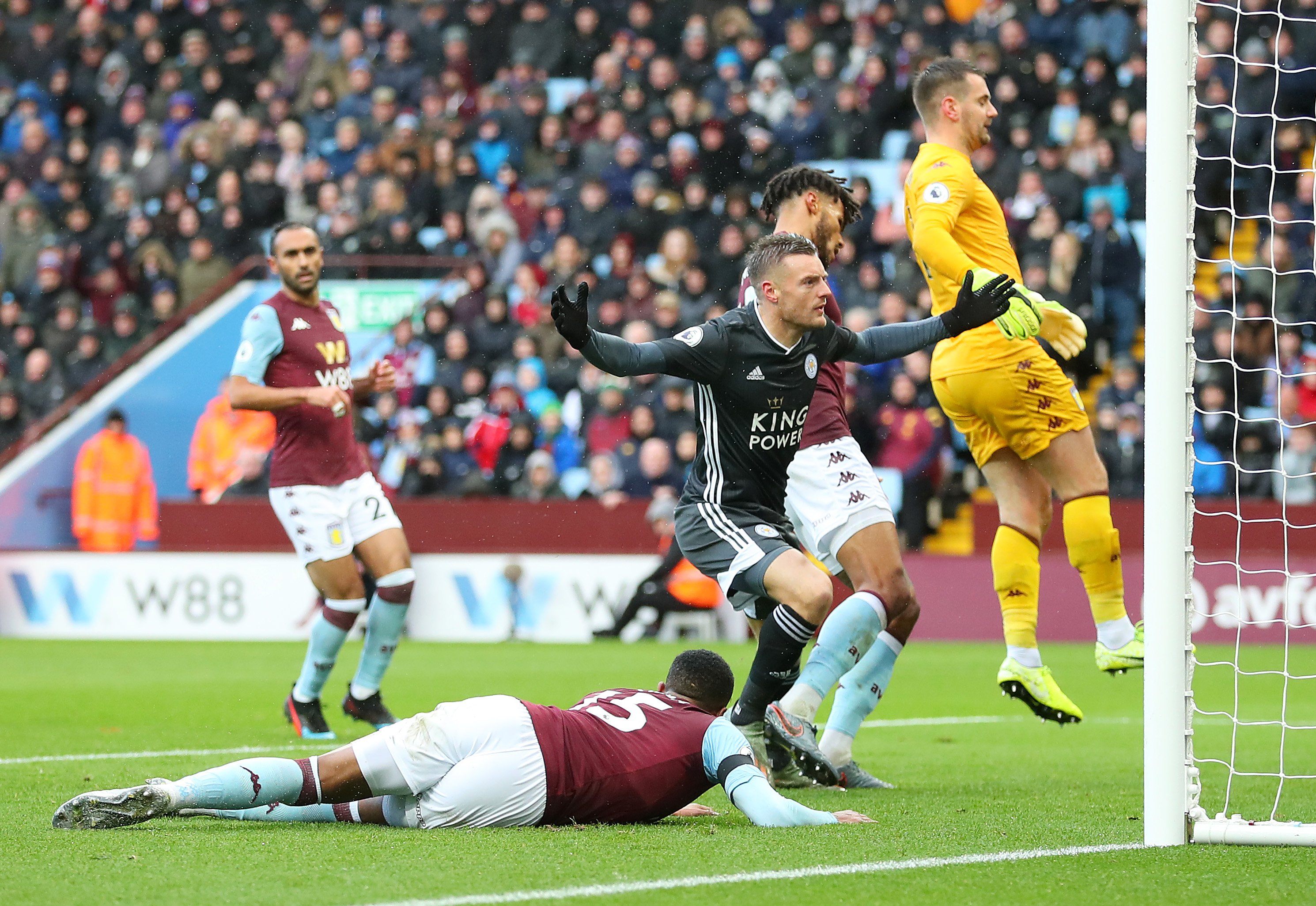 他在比赛中 他在比赛中